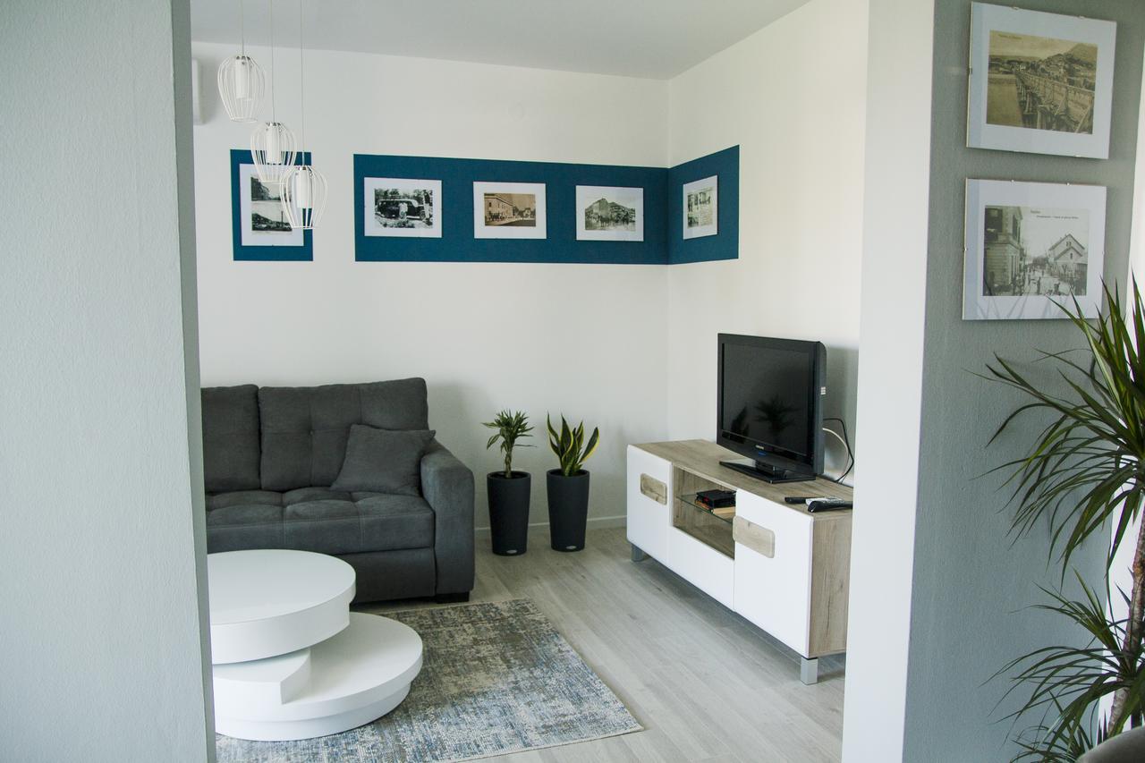 Apartment Ella ชาพลินา ภายนอก รูปภาพ