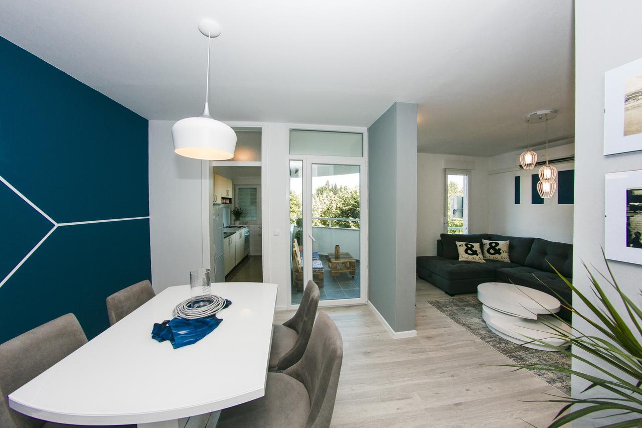 Apartment Ella ชาพลินา ภายนอก รูปภาพ