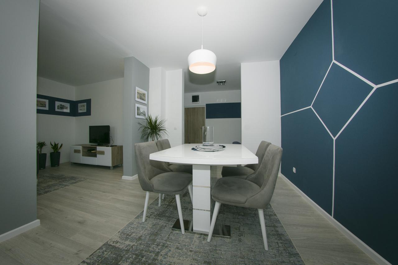 Apartment Ella ชาพลินา ภายนอก รูปภาพ