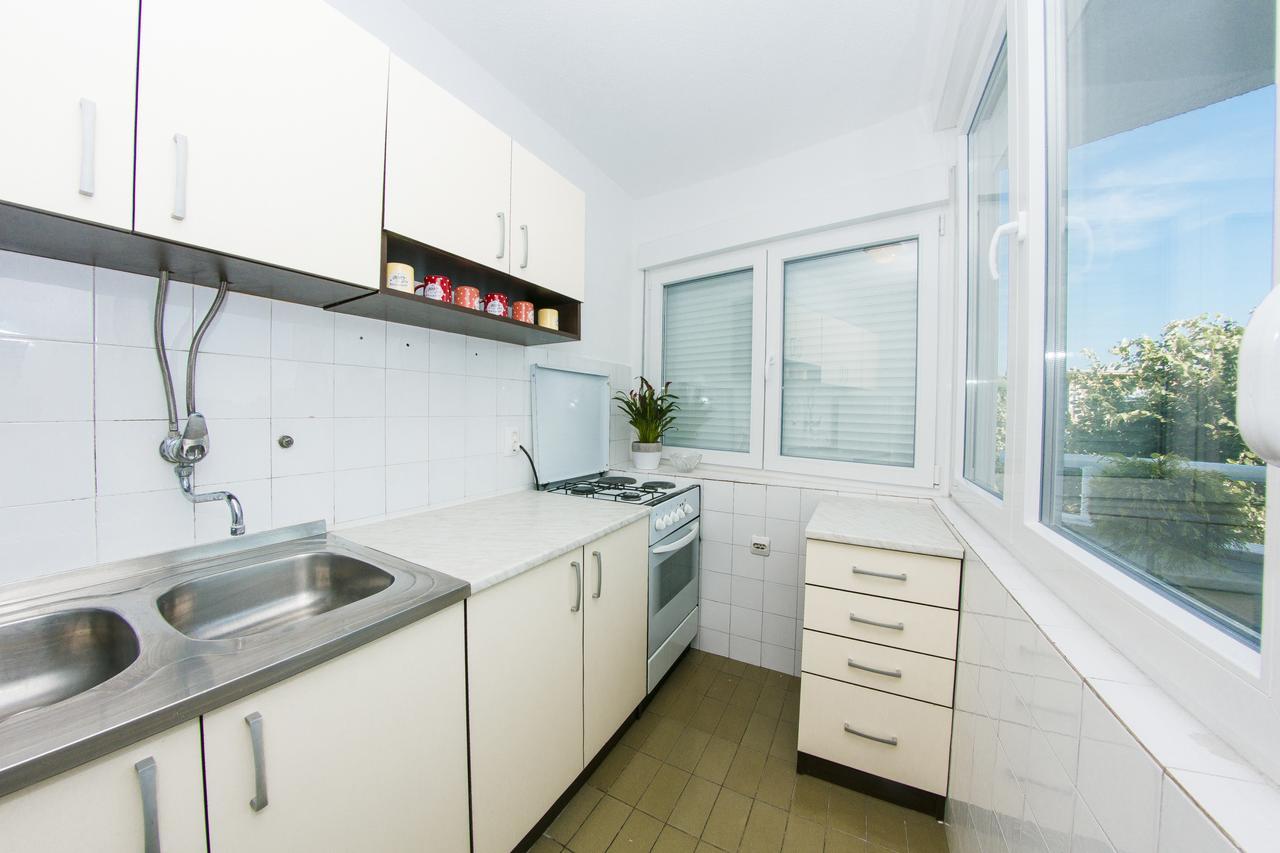 Apartment Ella ชาพลินา ภายนอก รูปภาพ